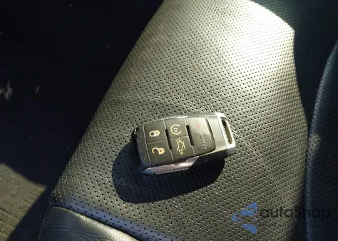 2019 Ram 2500 Power Wagon 4X4 6'4 Box z USA, uszkodzony, nr VIN 3C6TR5EJ3KG589360